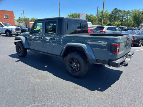 2025 Jeep Gladiator Sport
