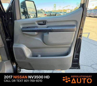 2017 Nissan NV 3500 HD SL