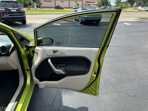 2011 Ford Fiesta SE
