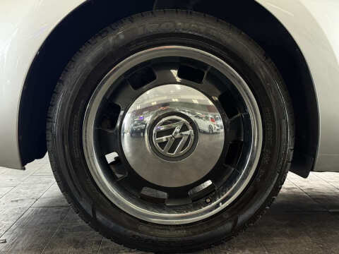 2012 Volkswagen Beetle
