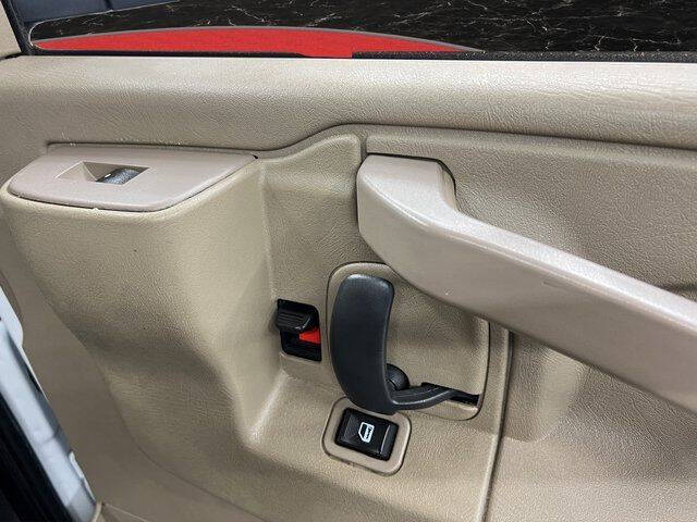 2020 Chevrolet Express 2500