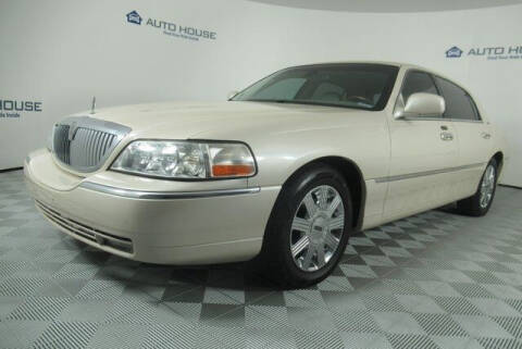 2003 Lincoln Town Car for sale at Auto Deals by Dan Powered by AutoHouse - AutoHouse Tempe in Tempe AZ