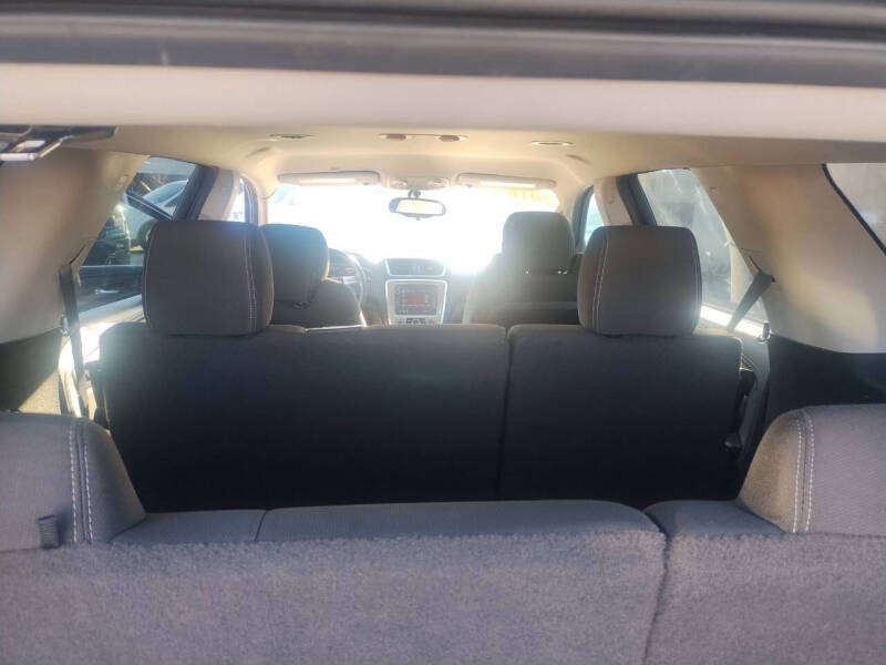 2016 GMC Acadia SLE-1