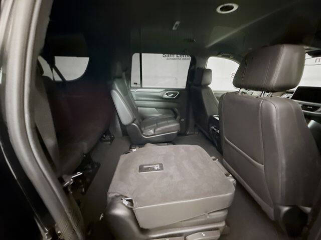 2024 Chevrolet Suburban LT