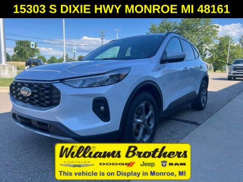 2025 Ford Escape Hybrid ST-Line Select