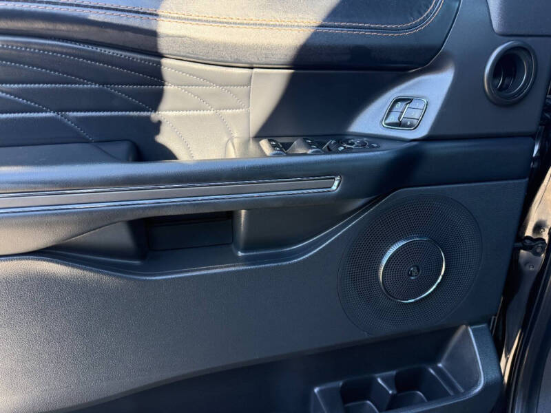 2023 Ford Expedition Platinum