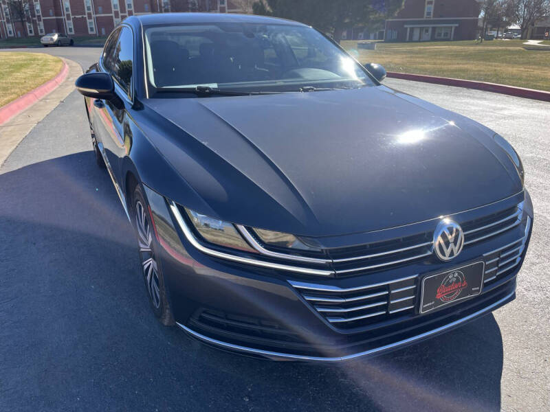 2019 Volkswagen Arteon SE's photo
