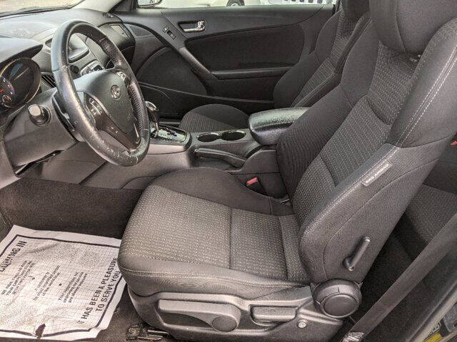 2012 Hyundai Genesis Coupe 2.0T