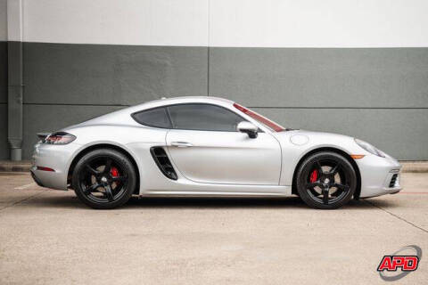 2017 Porsche 718 Cayman