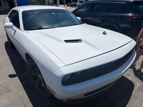 2017 Dodge Challenger SXT