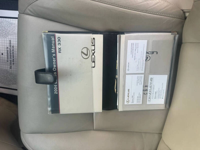 2004 Lexus RX 330