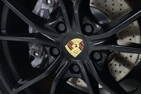 2019 Porsche 911 Carrera