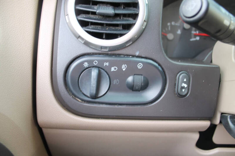 2003 Ford Expedition Eddie Bauer