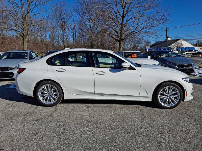 2023 BMW 3 Series 330i xDrive