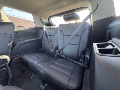 2019 GMC Acadia SLT-1