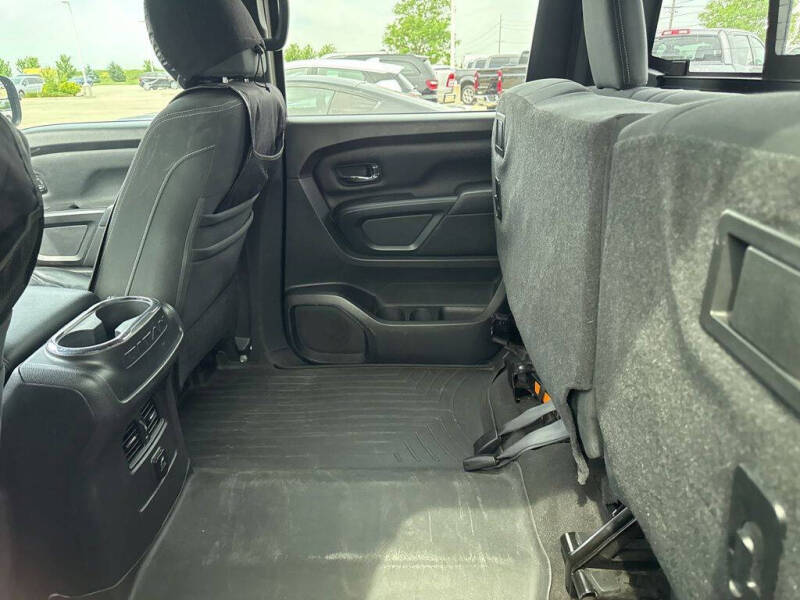 2018 Nissan Titan SV