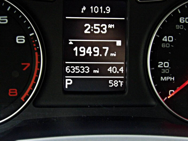 2017 Audi Q3 2.0T Premium Plus