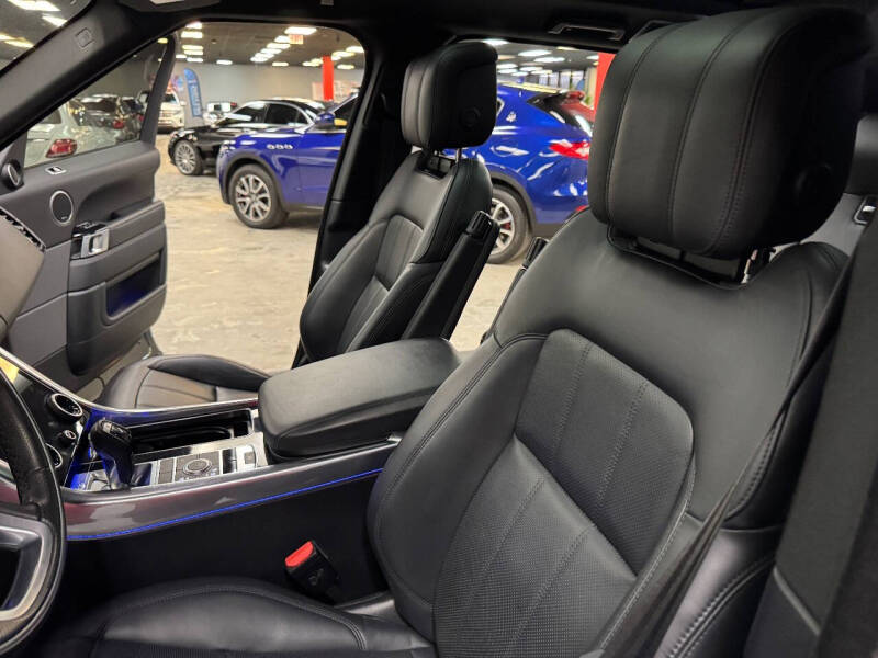 2021 Land Rover Range Rover Sport HSE Silver Edition