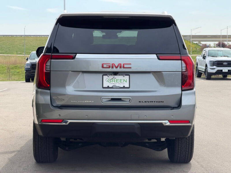 2026 GMC Yukon Elevation