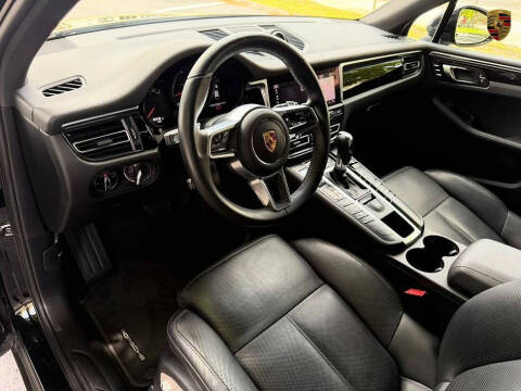 2021 Porsche Macan