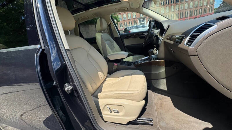 2013 Audi Q5 2.0T quattro Premium Plus