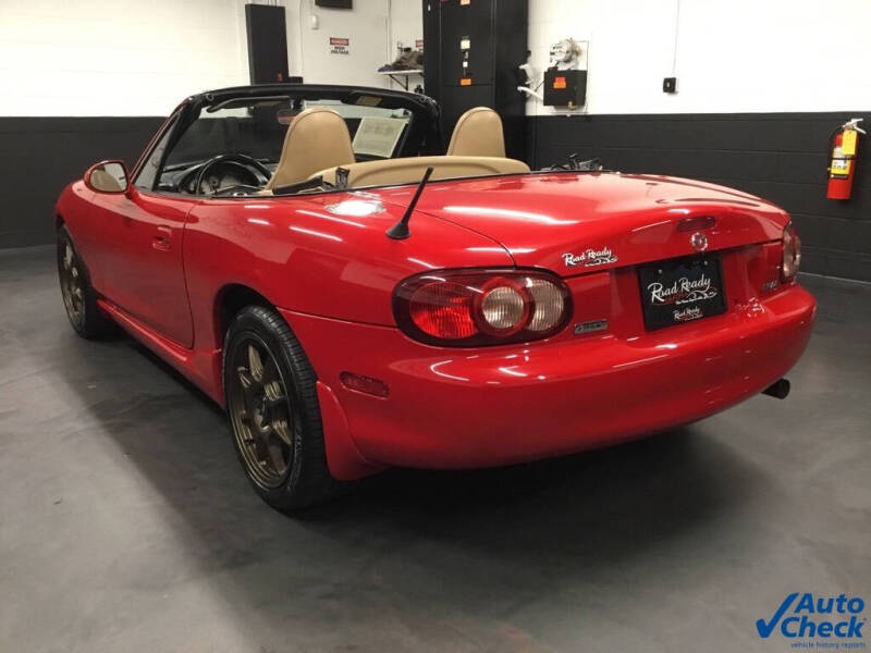 2002 Mazda MX-5 Miata LS