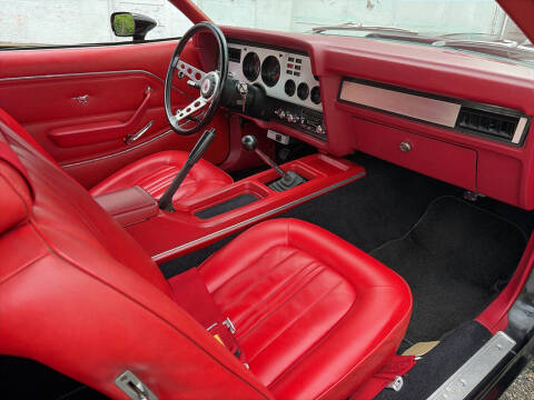 1977 Ford Mustang  2