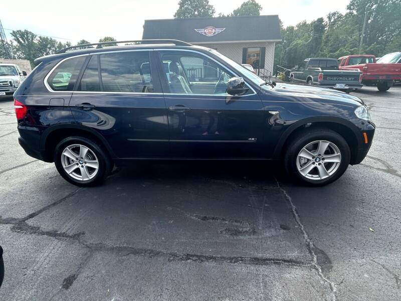 2007 BMW X5 for sale at G AND J MOTORS in Elkin NC