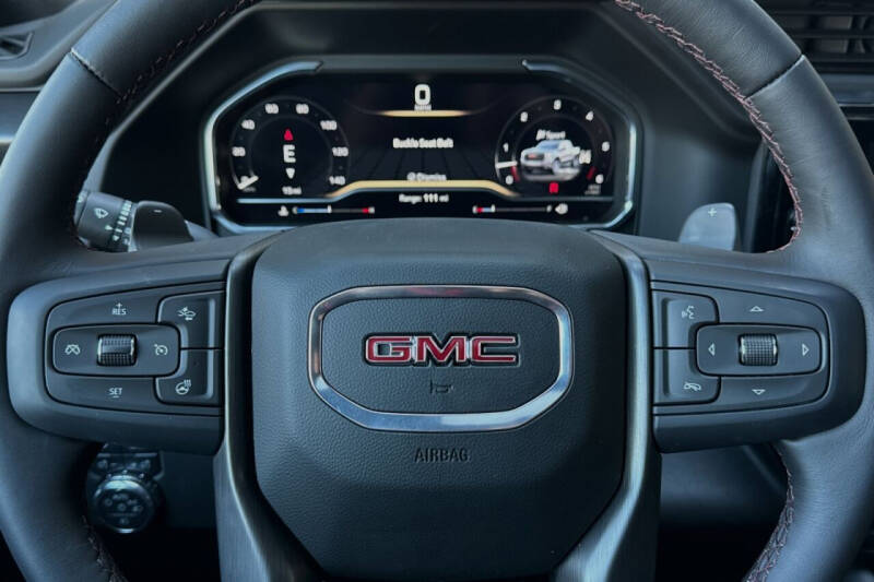 2024 GMC Sierra 1500 AT4X