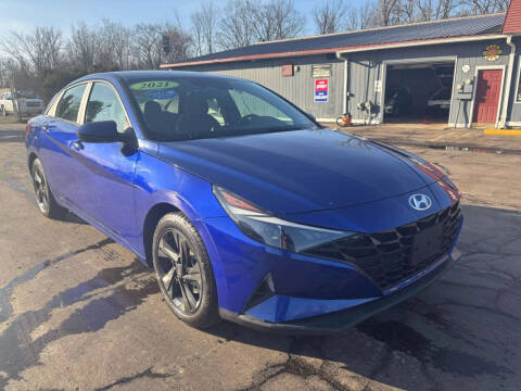 2021 Hyundai Elantra for sale at Newcombs Auto Sales in Auburn Hills MI