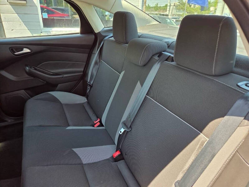 2012 Ford Focus SE