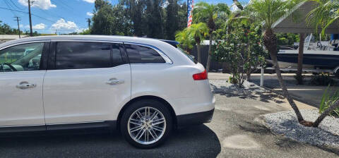 2018 Lincoln MKT Reserve