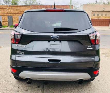 2017 Ford Escape SE