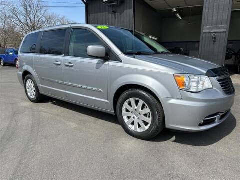2013 Chrysler Town and Country for sale at HUFF AUTO GROUP in Jackson MI