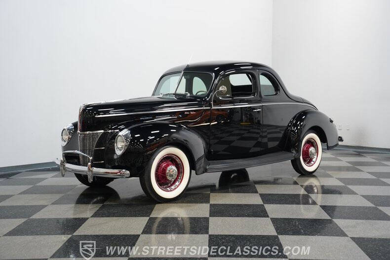 1940 Ford Deluxe
