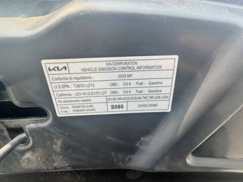 2023 Kia Sorento LX