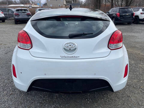 2016 Hyundai Veloster