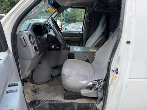 2010 Ford E-Series E-150