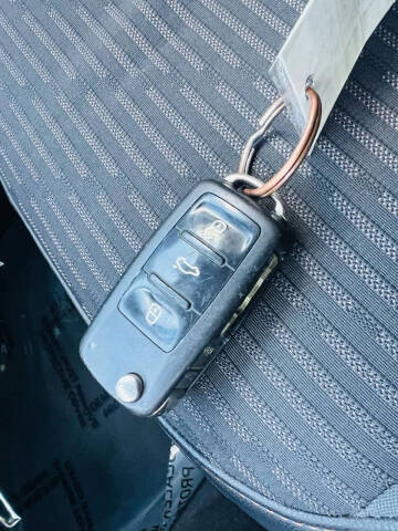 2013 Volkswagen Beetle