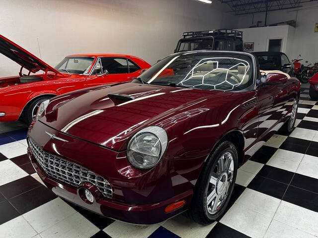 2004 Ford Thunderbird Deluxe