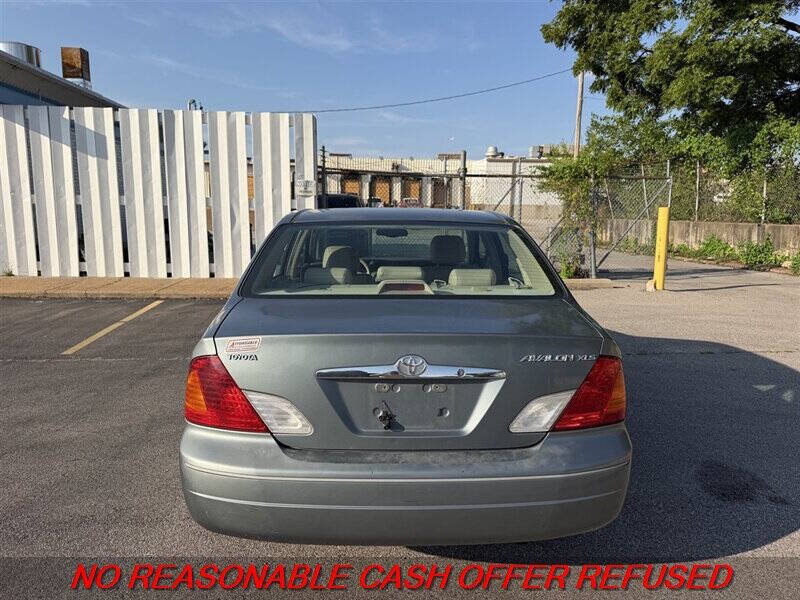 2001 Toyota Avalon XLS