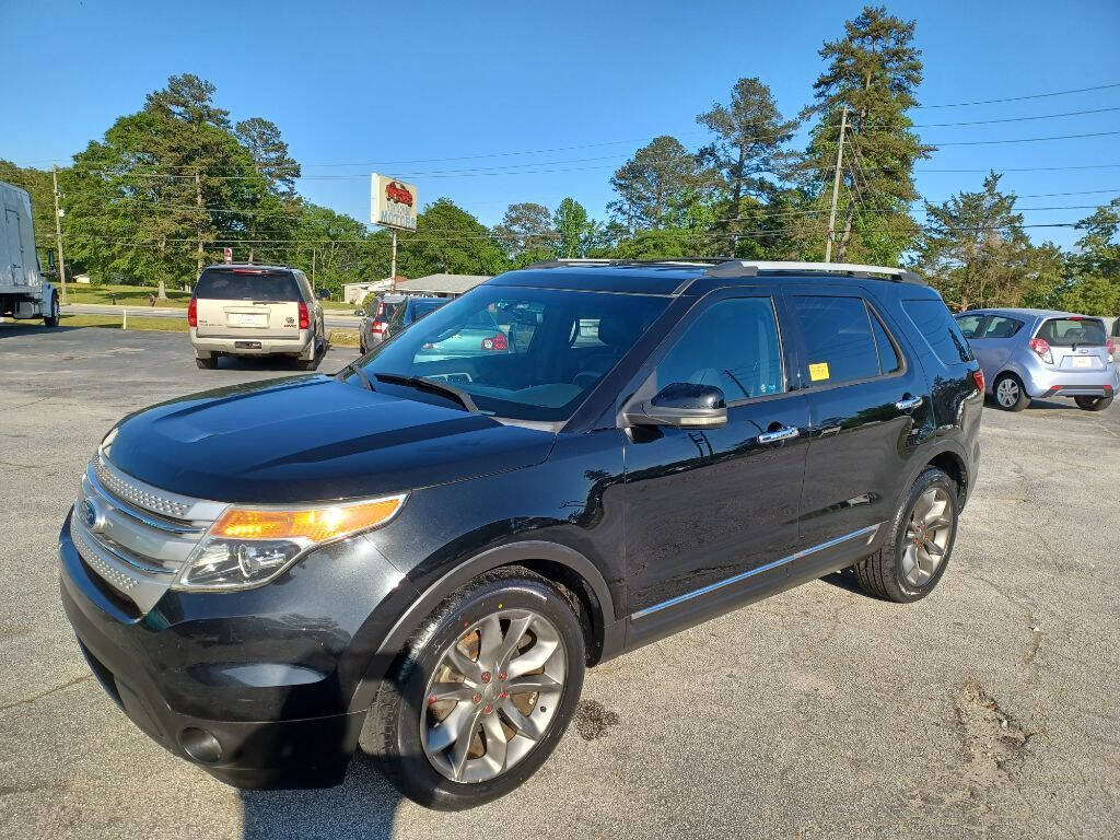Black 2012 Ford Explorer XLT XLT 4dr SUV 1