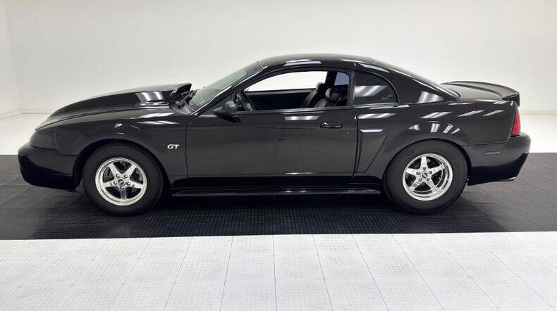 2000 Ford Mustang GT