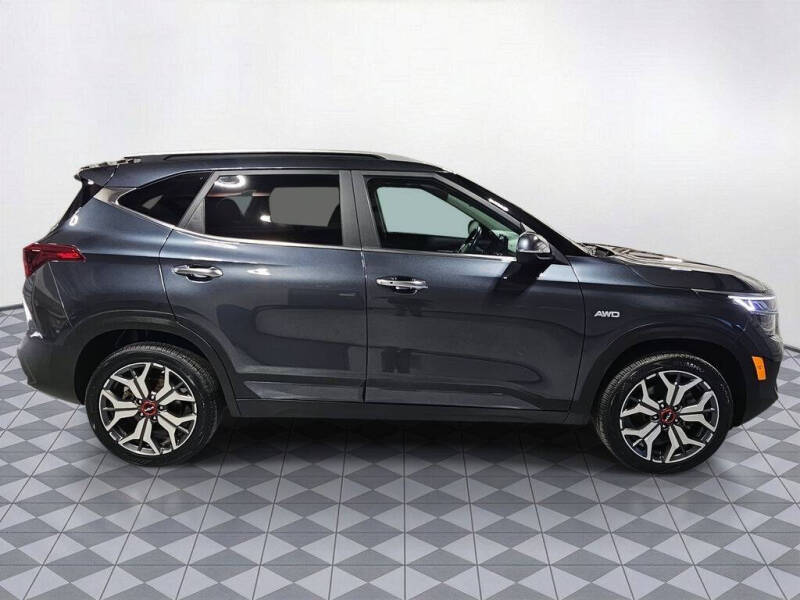 2023 Kia Seltos SX