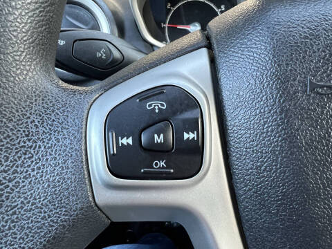 2012 Ford Fiesta SE