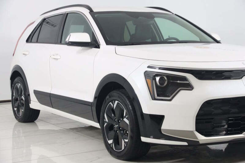 2023 Kia Niro EV Wind