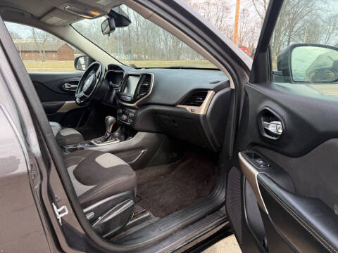2018 Jeep Cherokee Latitude