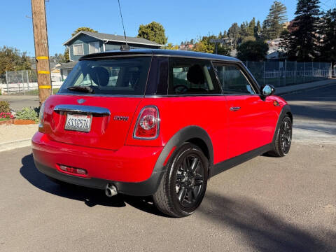 2011 MINI Cooper