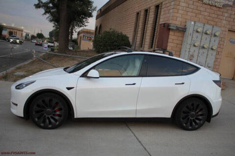 2025 Tesla Model Y Performance