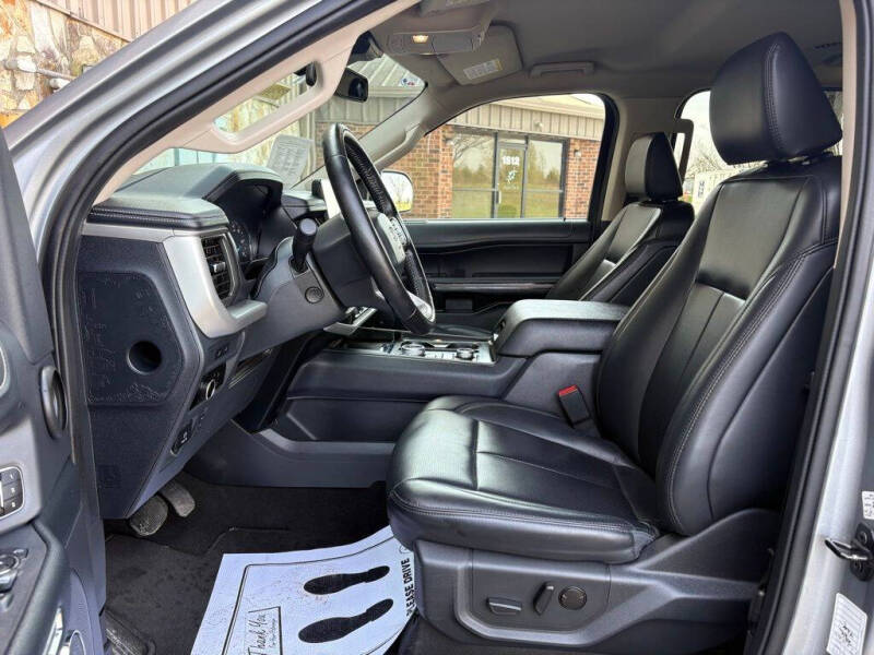2024 Ford Expedition XLT